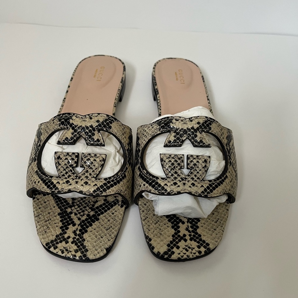 Gucci cut out slide sandal